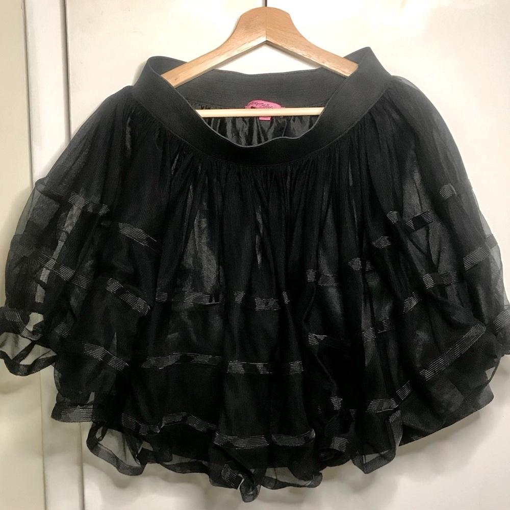 Betsy Johnson Black Tulle Mini Skirt